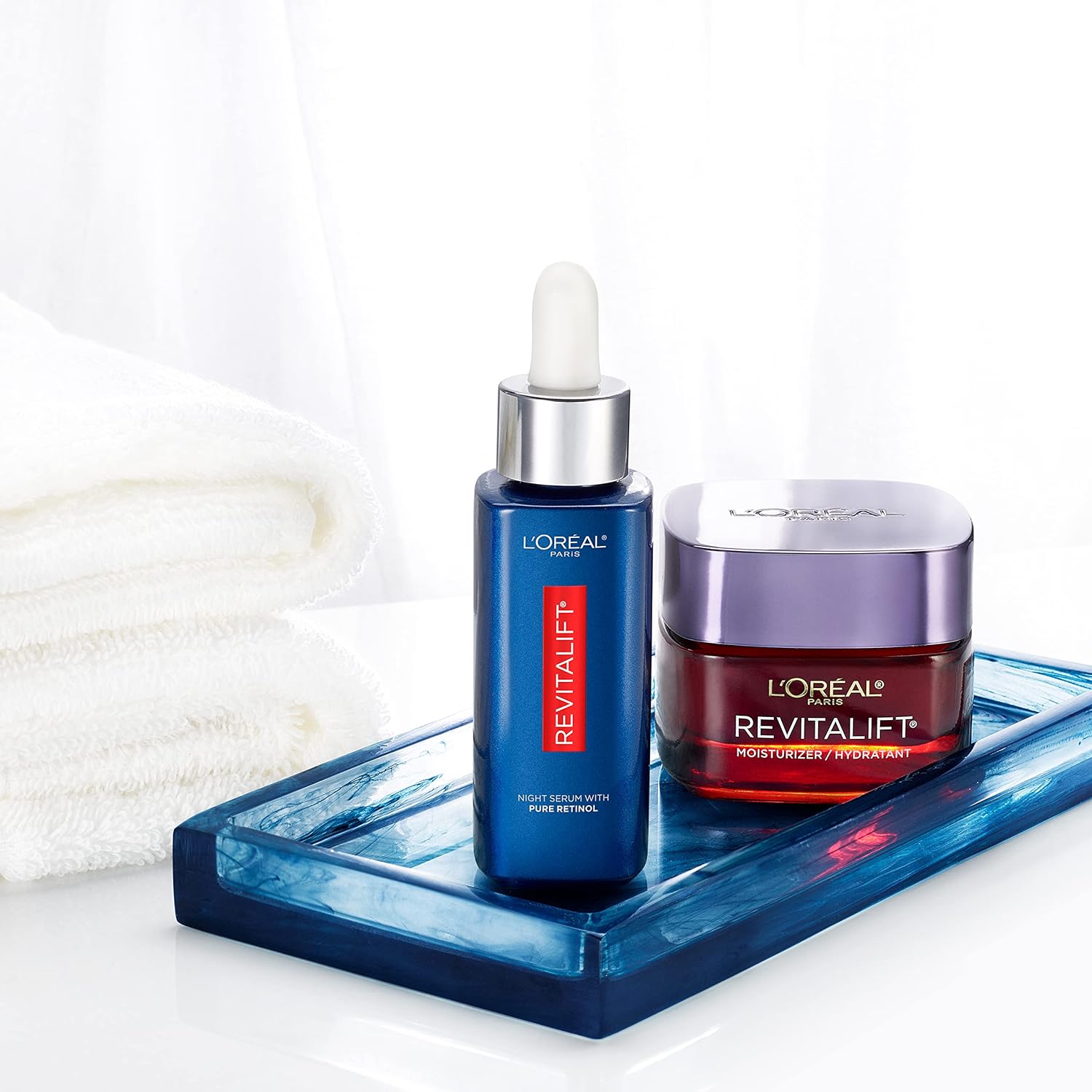 L'OREAL PARIS Skincare Revitalift Triple Power Anti-Aging Face Moisturizer with Pro Retinol, Hyaluronic Acid & Vitamin C to reduce wrinkles, firm and brighten skin, 1.7 Oz - (Packaging May Vary)