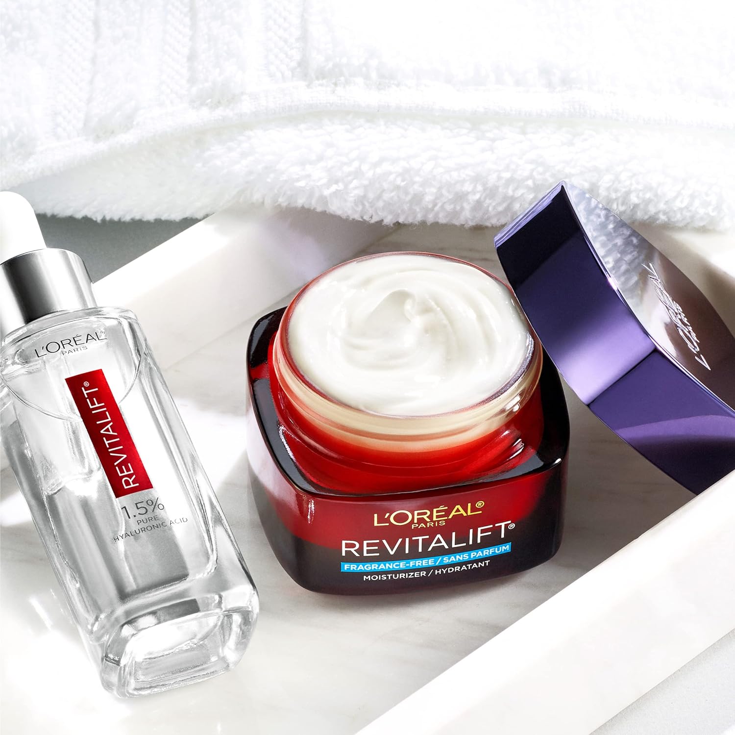 L'OREAL PARIS Skincare Revitalift Triple Power Anti-Aging Face Moisturizer with Pro Retinol, Hyaluronic Acid & Vitamin C to reduce wrinkles, firm and brighten skin, 1.7 Oz - (Packaging May Vary)